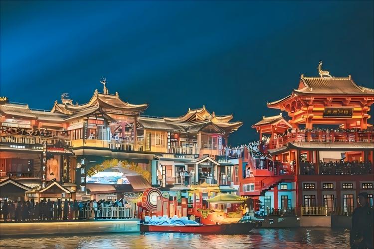 河头老街景区——十里运煤河，此处“最唐山”