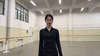 《挥别三十里红》